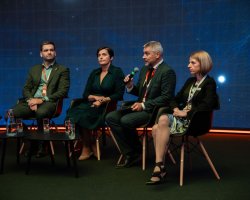 oslava v Planetariu